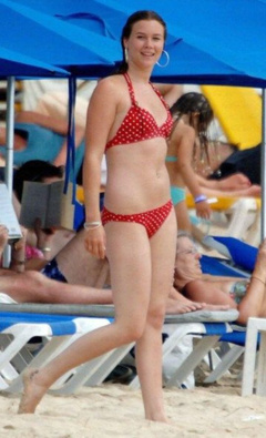 4. Joss Stone – bikini, 2006
