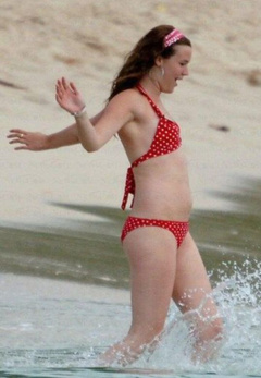 5. Joss Stone – bikini, 2006