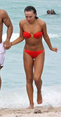 7. Karina Smirnoff – boob oops, 2008