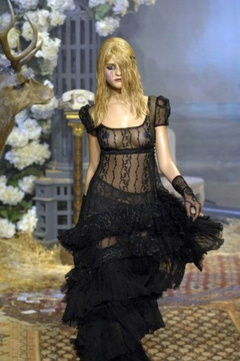 2. Katarina Ivanovska – Galliano FW 2007, 2007