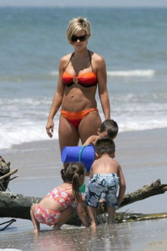 5. Kate Gosselin – bikini, 2009