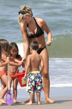 8. Kate Gosselin – bikini, 2009