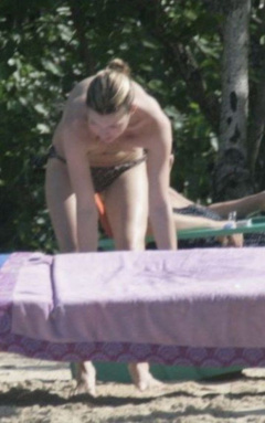 4. Kate Moss – Topless sunbathing, 2006
