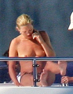 6. Kate Moss – topless at the beach, 2007