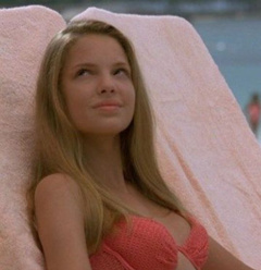 2. Katherine Heigl Sexy – My Father the Hero, 1994