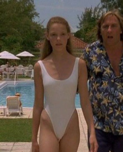 5. Katherine Heigl Sexy – My Father the Hero, 1994