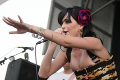 1. Katy Perry – Vans Warped Tour, 2008