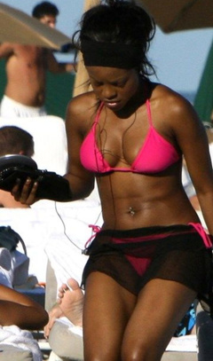 3. Keisha Buchanan – bikini at the beach, 2007