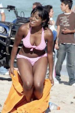10. Keisha Buchanan – bikini at the beach, 2007