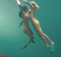 2. Kelly Brook – Piranha 3D, 2010