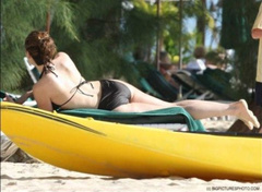 4. Kelly Brook – bikini, 2009