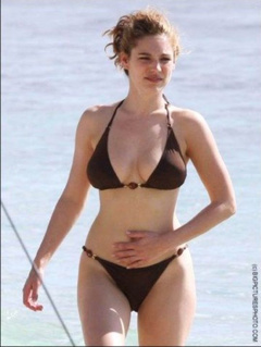 12. Kelly Brook – bikini, 2009