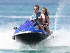 15. Kelly Brook – bikini, 2009