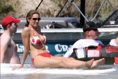 2. Kelly Brook – bikini, 2009