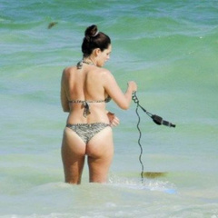 14. Kelly Brook – topless, 2013