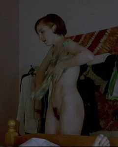 10. Kelly Macdonald Naked – Trainspotting, 1996