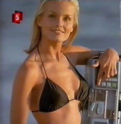 7. Kelly Packard Sexy – Baywatch, 1989