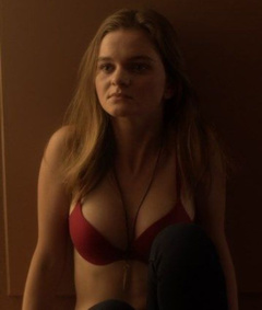 3. Kerris Dorsey Sexy – Ray Donovan, 2015