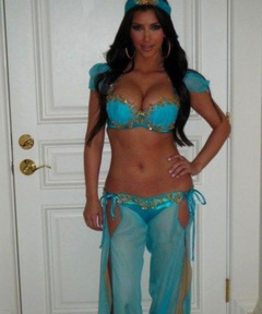 5. Kim Kardashian – Halloween '09, 2009