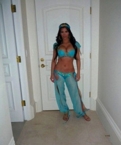 6. Kim Kardashian – Halloween '09, 2009