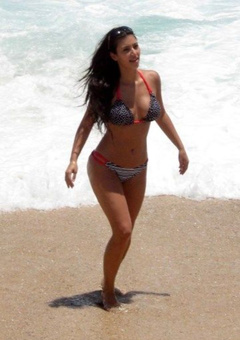 13. Kim Kardashian – bikini at the beach, 2008
