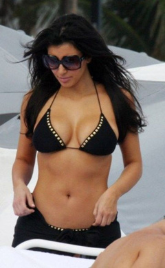 16. Kim Kardashian – bikini, 2008