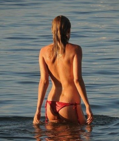 12. Kimberley Garner – bikini, 2013