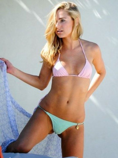 2. Kimberley Garner – bikini, 2013