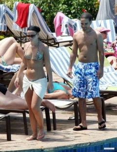 5. Kimberley Walsh – bikini, 2009