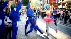 17. Kirsten Dunst Sexy – Akihabara Majokko Princess, 2010