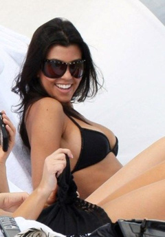 3. Kourtney Kardashian – bikini at the beach, 2008