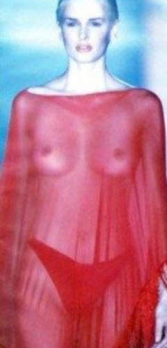 4. Kylie Bax – catwalk oops