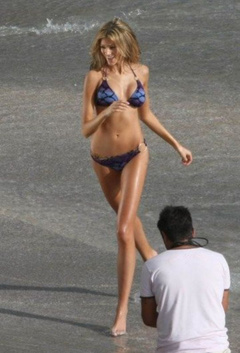 3. Kylie Bisutti – bikini photoshoot, 2009
