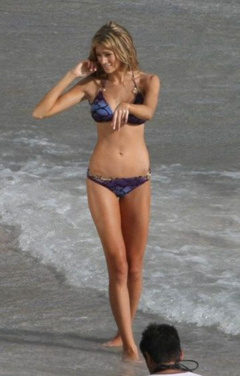 4. Kylie Bisutti – bikini photoshoot, 2009