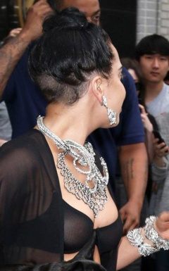 5. Lady GaGa – see through, 2014