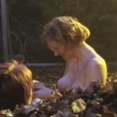 1. Laila Goody Naked – Ballen i oyet, 2000