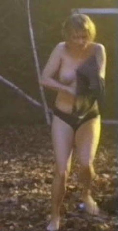 2. Laila Goody Naked – Ballen i oyet, 2000