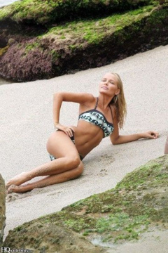 7. Lara Bingle – bikini, 2009