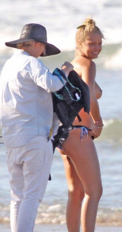 2. Lara Bingle – topless, 2014