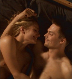 16. Laura Malmivaara Naked – Levottomat, 2000