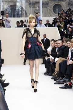 4. Magdalena Frackowiak See-Through – Ready To Wear Fashion Show, 2009