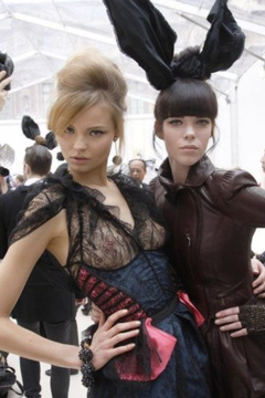 5. Magdalena Frackowiak See-Through – Ready To Wear Fashion Show, 2009