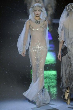11. Magdalena Frackowiak See-Through – Ready To Wear Fashion Show, 2009