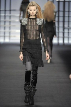 14. Magdalena Frackowiak See-Through – Ready To Wear Fashion Show, 2009