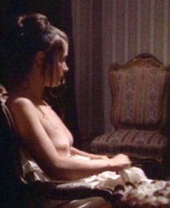 1. Margot Kidder Naked – Quackser Fortune Has a Cousin in the Bronx, 1970
