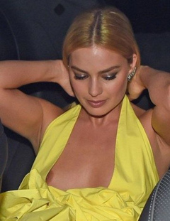 4. Margot Robbie – Nip slip, 2014