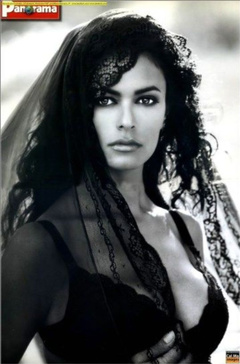 3. Maria Grazia Cucinotta Sexy – 1997 Calendar, 1996