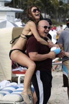 13. Maria Menounos Naked – pussy slip, 2010