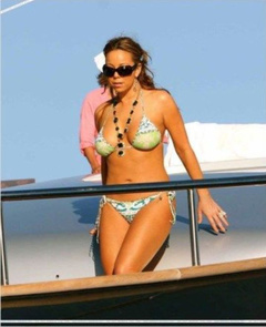 4. Mariah Carey – bikini, 2009