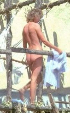 3. Marie-Anne Chazel Naked – Babas Cool, Les, 1981